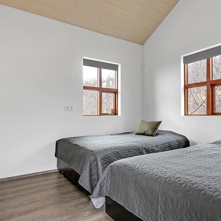 Вилла Summer House With Stunning Mountain Views Uthlid Экстерьер фото